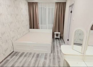 Сдаю в аренду двухкомнатную квартиру, 46 м2, Тюмень, Рижская улица, 80