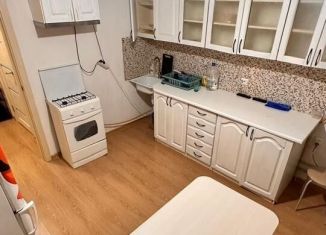 Сдаю в аренду 1-ком. квартиру, 37 м2, Новороссийск, Парковая улица, 32к25, ЖК Парковый