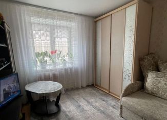 Продам 1-комнатную квартиру, 28.4 м2, Невьянск, улица Космонавтов, 2