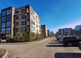 Продаю гараж, 10 м2, Татарстан, Портовая улица, 39