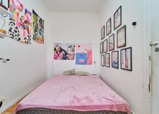 Продаю 3-ком. квартиру, 55.8 м2, Краснодар, улица Суворова, 57/2, улица Суворова