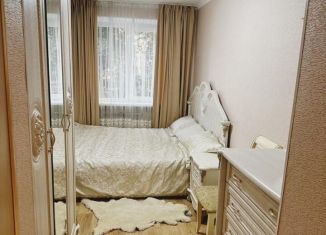 Сдаю в аренду 2-комнатную квартиру, 42 м2, Сочи, Цветной бульвар, 28, микрорайон Гагарина