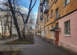 Продается 2-комнатная квартира, 42 м2, Воронеж, проспект Труда, 4