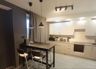 Сдается 1-ком. квартира, 76 м2, Отрадное, улица Гагарина, 20