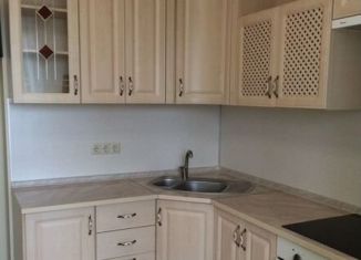 Аренда 4-ком. квартиры, 53 м2, Краснодар, улица Генерала Шифрина, 5, микрорайон Юбилейный