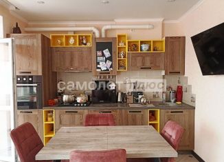 Продаю 3-комнатную квартиру, 75 м2, поселок Дубовое, Благодатная улица, 85