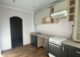 Продам 2-комнатную квартиру, 49.2 м2, Фурманов, улица Возрождения, 32