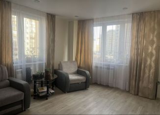 Сдача в аренду 2-ком. квартиры, 55 м2, Чебоксары, улица Болгарстроя, 7