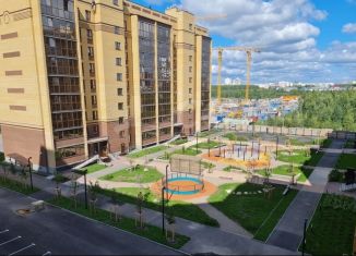 Продается 2-ком. квартира, 91.3 м2, Тюмень, улица Тимофея Кармацкого, 5, ЖК Ария