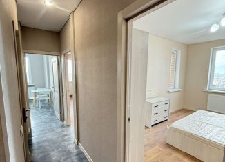 Продается 2-комнатная квартира, 64 м2, Краснодар, Тепличная улица, микрорайон Завод Радиоизмерительных Приборов