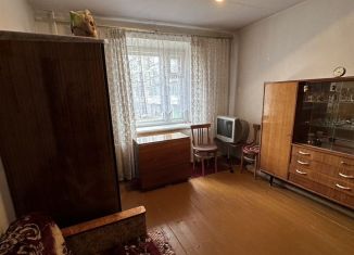 Продам однокомнатную квартиру, 28.2 м2, Невьянск, улица Космонавтов, 2