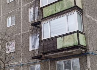 Продам 3-комнатную квартиру, 57 м2, Мурманская область, улица Александра Невского, 82