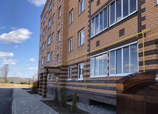 Продается однокомнатная квартира, 40.2 м2, Калуга, улица Николая Ткачёва, 16