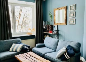 Продам 3-комнатную квартиру, 85 м2, Мурманская область, проспект Ленина, 63