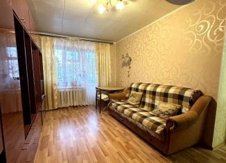 Продается 2-ком. квартира, 41 м2, Архангельская область, проспект Бутомы, 13