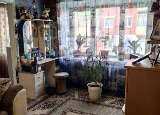Продается трехкомнатная квартира, 53 м2, Прокопьевск, Пионерская улица, 44