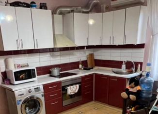 Продается 2-комнатная квартира, 66.8 м2, Краснодар, микрорайон Завод Радиоизмерительных Приборов, улица имени С.В. Рахманинова, 25