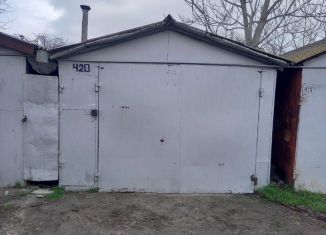 Продам гараж, 22 м2, Азов