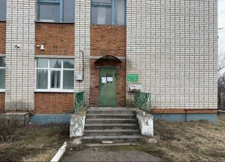 Продаю торговую площадь, 36.1 м2, Чувашия, улица Ленина, 42Б