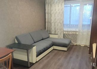 Продаю 1-ком. квартиру, 33.2 м2, Мурманск, улица Юрия Гагарина, 39