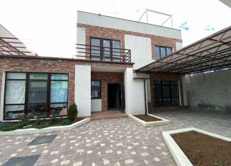 Продаю дом, 186 м2, Геленджик