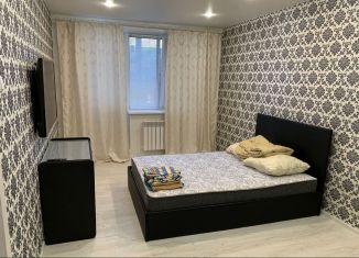 Сдаю в аренду 1-ком. квартиру, 33 м2, Кириши, Молодёжный бульвар, 9