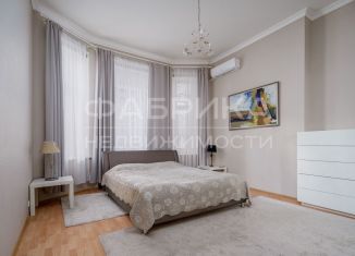Сдам 3-комнатную квартиру, 112 м2, Санкт-Петербург, Большая Конюшенная улица, 19/8, муниципальный округ Дворцовый