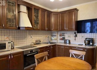 Продажа двухкомнатной квартиры, 62 м2, Татарстан, Чистопольская улица, 64