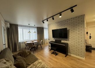 Продаю 2-комнатную квартиру, 41.7 м2, Губкин, улица Фрунзе, 19