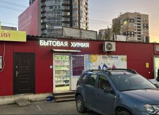 Продажа торговой площади, 28 м2, Чувашия, улица Винокурова, 64Е