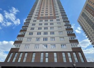 Продаю 1-ком. квартиру, 38 м2, Тюмень, ЖК Кватро