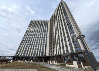 Продаю 3-комнатную квартиру, 81.9 м2, Тюмень, Краснооктябрьская улица, 8, ЖК ДОК