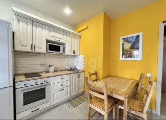 Сдам в аренду квартиру студию, 30.8 м2, Тюмень, улица Дмитрия Менделеева, 2, ЖК Кристалл