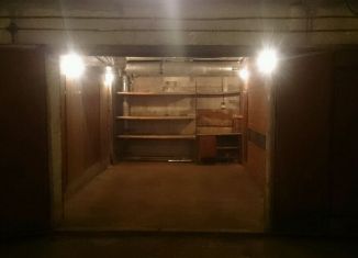 Продаю гараж, 18 м2, Татарстан, улица Юлиуса Фучика, 87А