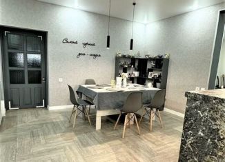 Продам дом, 120 м2, станица Днепровская, Выгонная улица