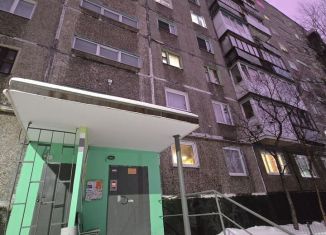 Продажа 3-комнатной квартиры, 61.6 м2, Мурманск, улица Александрова