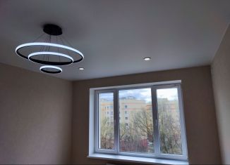 Продаю 1-комнатную квартиру, 37 м2, Калининград, Новгородская улица, 3Ак4