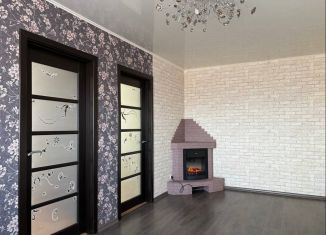 Продаю четырехкомнатную квартиру, 61.5 м2, Архангельск, Дачная улица, 49к4