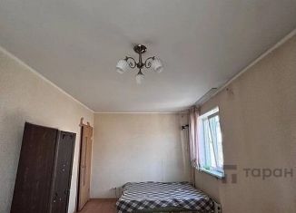Продажа 2-ком. квартиры, 43 м2, Челябинск, улица Елькина, 96