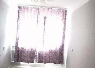 Продам 1-ком. квартиру, 12.6 м2, Глазов, Интернациональная улица, 9