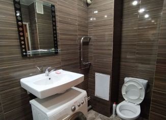 Сдам в аренду 1-комнатную квартиру, 37.5 м2, Курск, проспект Анатолия Дериглазова