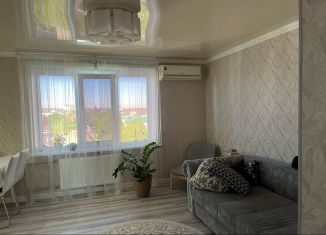 3-комнатная квартира на продажу, 64.5 м2, Абинск, Комсомольский проспект, 99