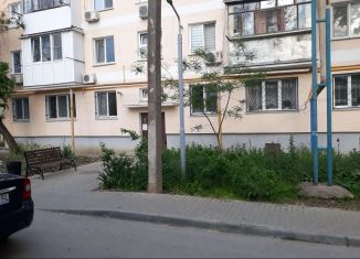 Аренда 2-комнатной квартиры, 47 м2, Крым, улица Мира, 16