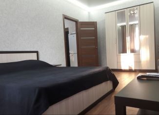 Сдается 1-ком. квартира, 35 м2, Новочеркасск, Сарматская улица, 11