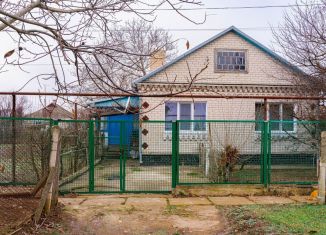 Продам дом, 70 м2, село Изумрудное, улица Механизаторов, 7