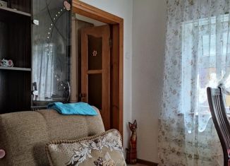 Продажа трехкомнатной квартиры, 50 м2, Усть-Лабинск, улица Свердлова, 94