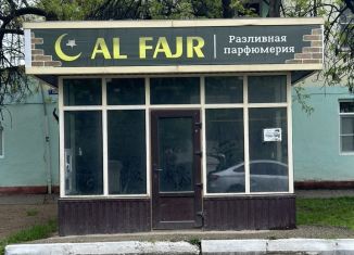 Продажа торговой площади, 16 м2, Избербаш, улица Азизова, 15