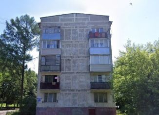 Продается 2-комнатная квартира, 46 м2, поселок Любучаны, Спортивная улица, 1