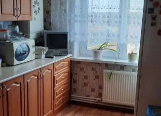 Продается 3-комнатная квартира, 67 м2, село Большое Нуркеево, Школьная улица, 3