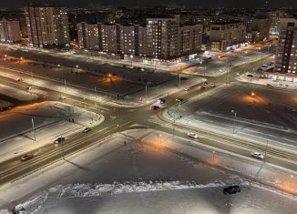 Сдается в аренду 2-ком. квартира, 65 м2, Стерлитамак, проспект Октября, 38